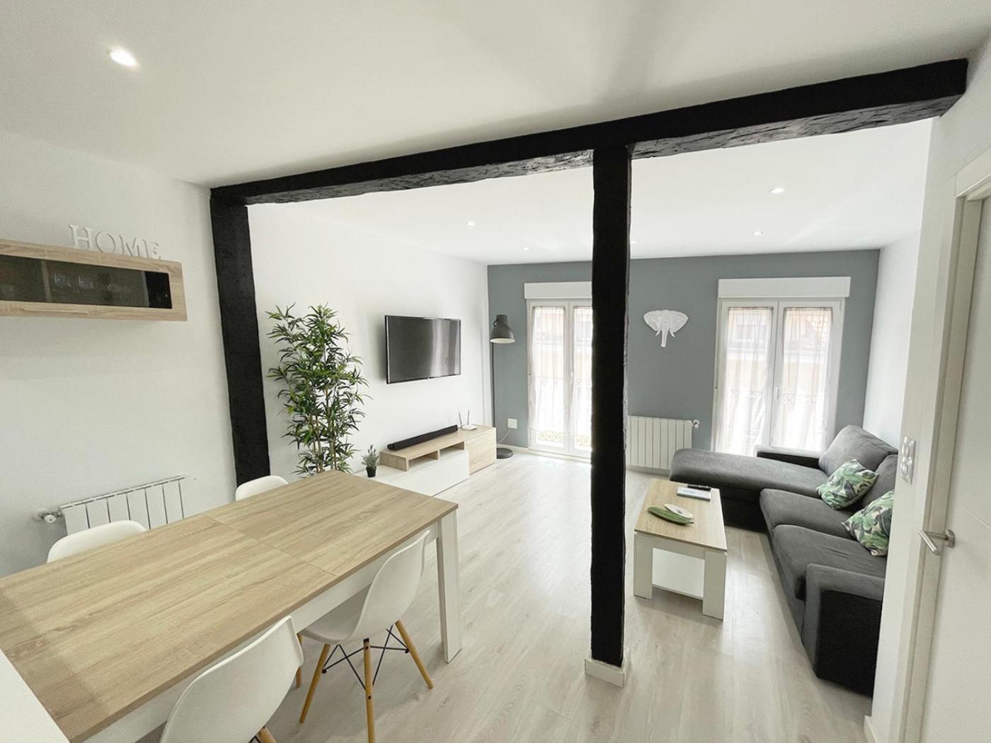 Luminoso Apartamento En Pleno Centro De Santander Esterno foto