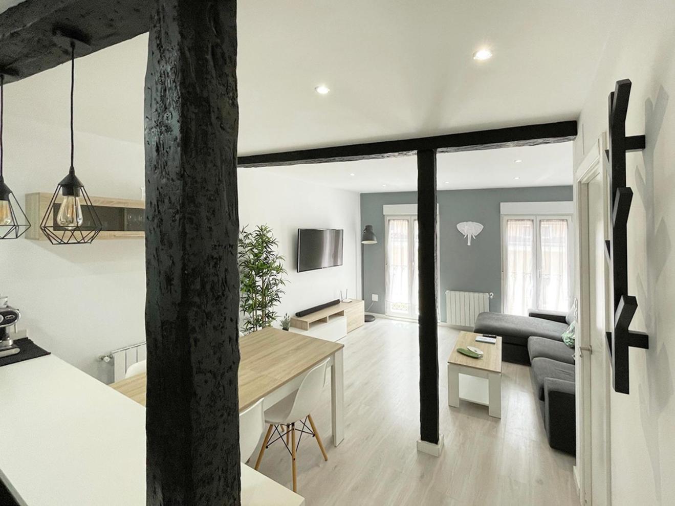 Luminoso Apartamento En Pleno Centro De Santander Esterno foto